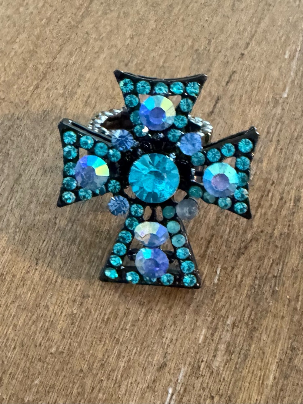 NWOT Blue Rhinestone Cross Ring - Picture 1 of 2